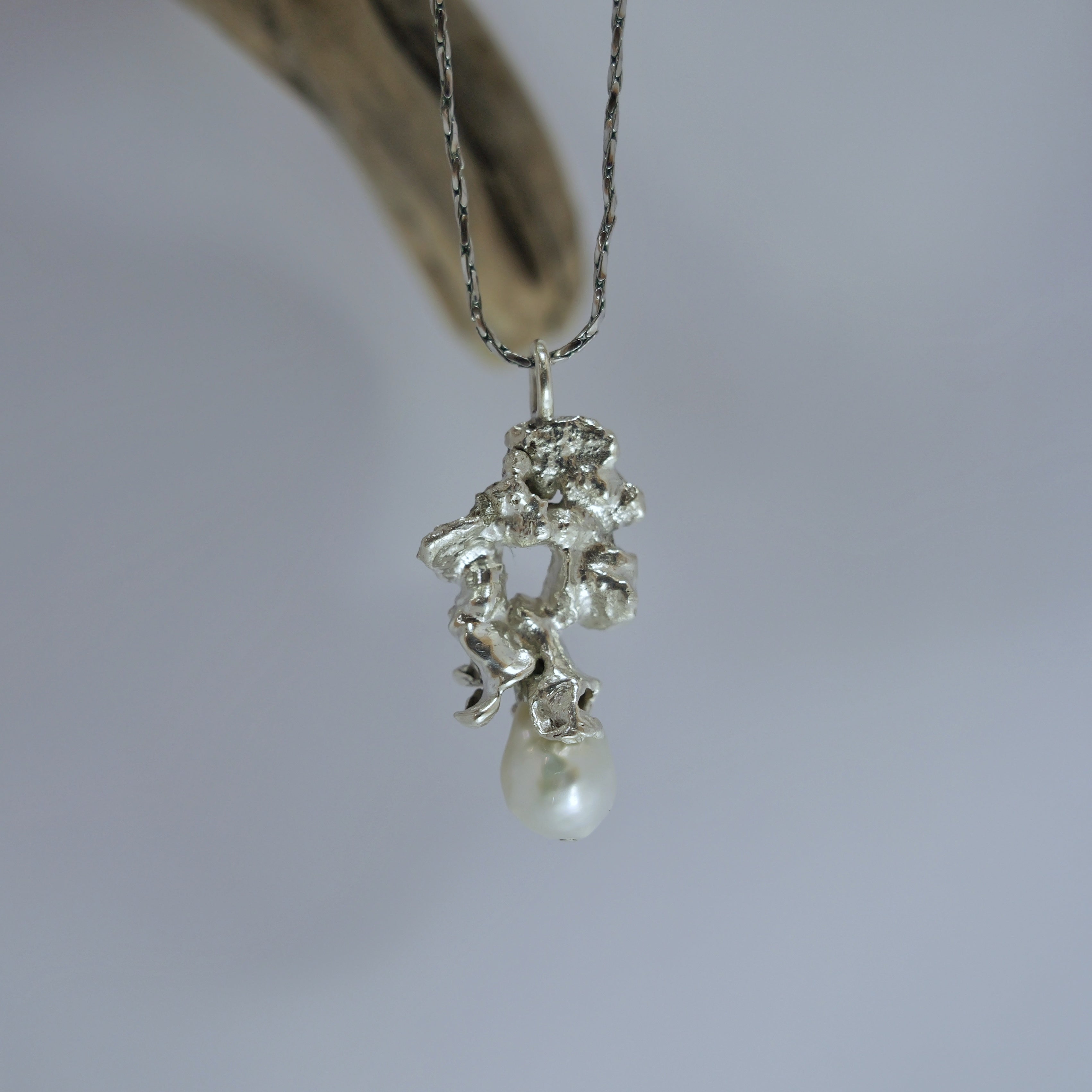 Elemental Pearl Pendant #2