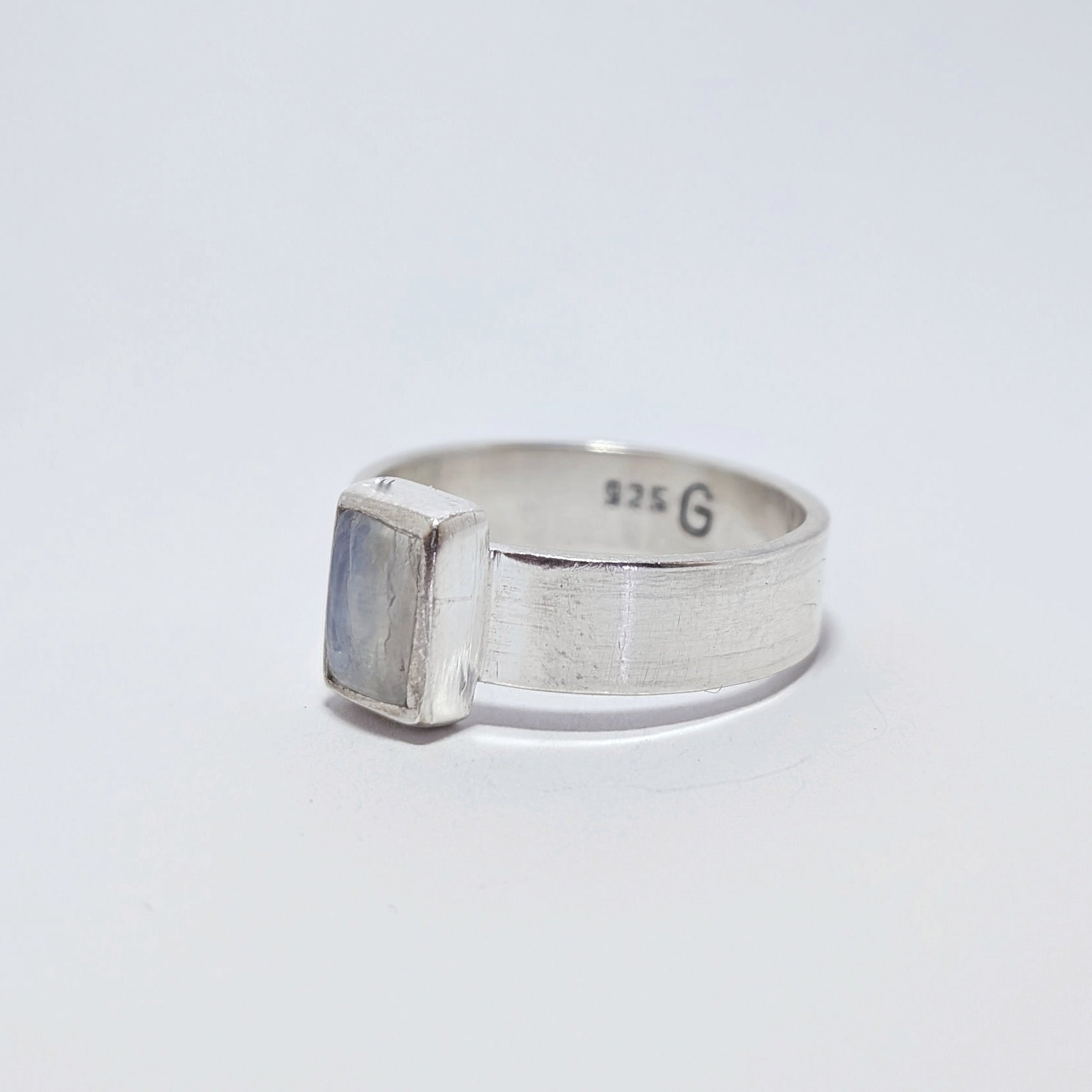 Luna moonstone ring