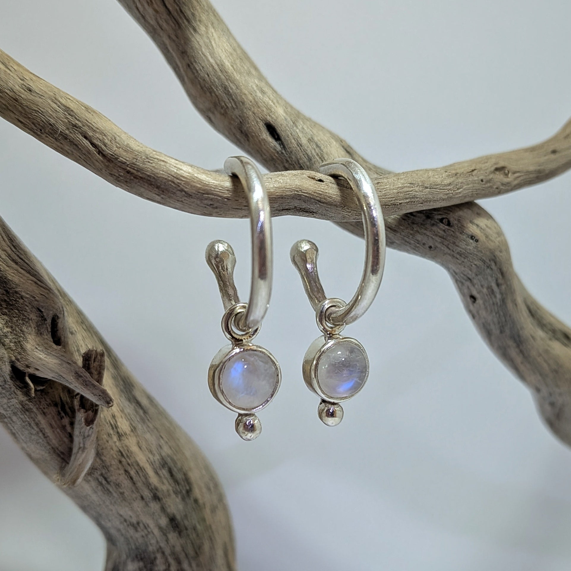 Mini luna hoops